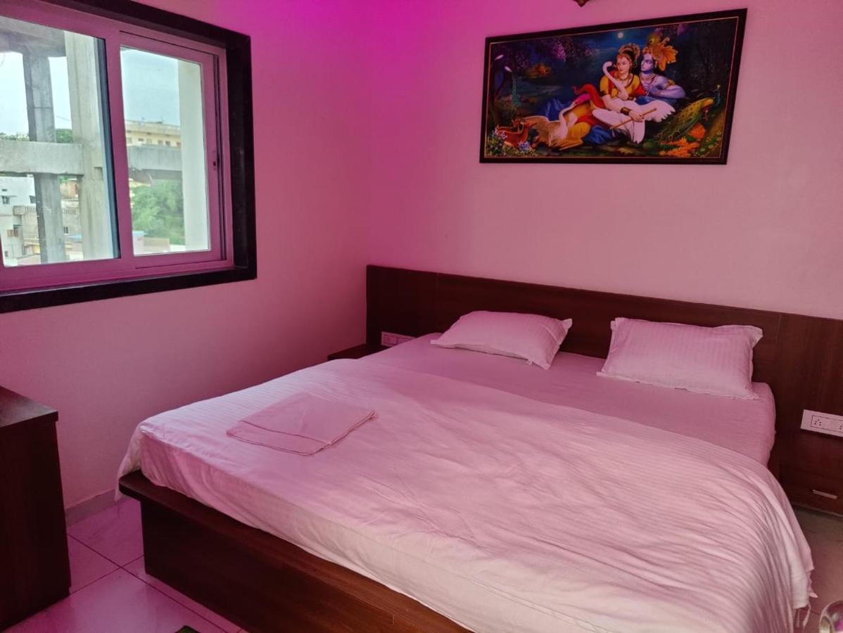 Hotel Sardar Rooms Garudeshwar Zewnętrze zdjęcie