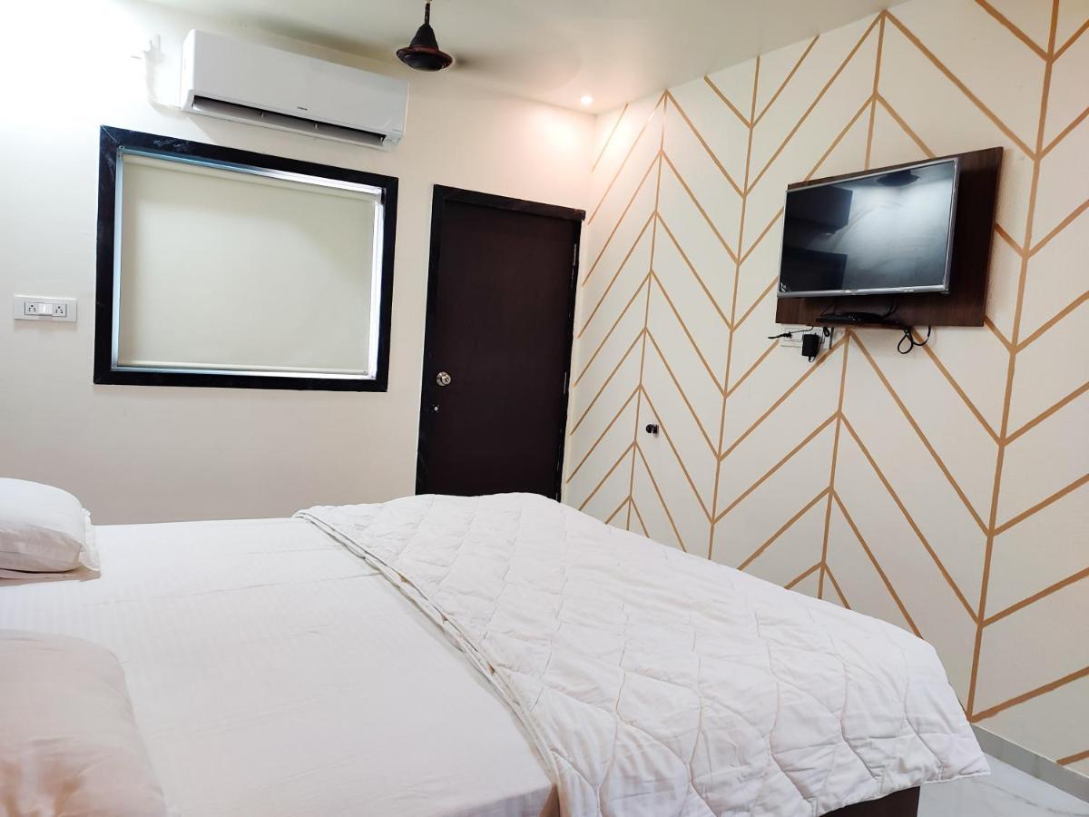 Hotel Sardar Rooms Garudeshwar Zewnętrze zdjęcie