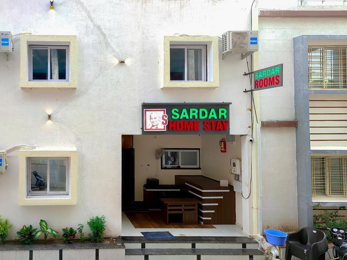 Hotel Sardar Rooms Garudeshwar Zewnętrze zdjęcie